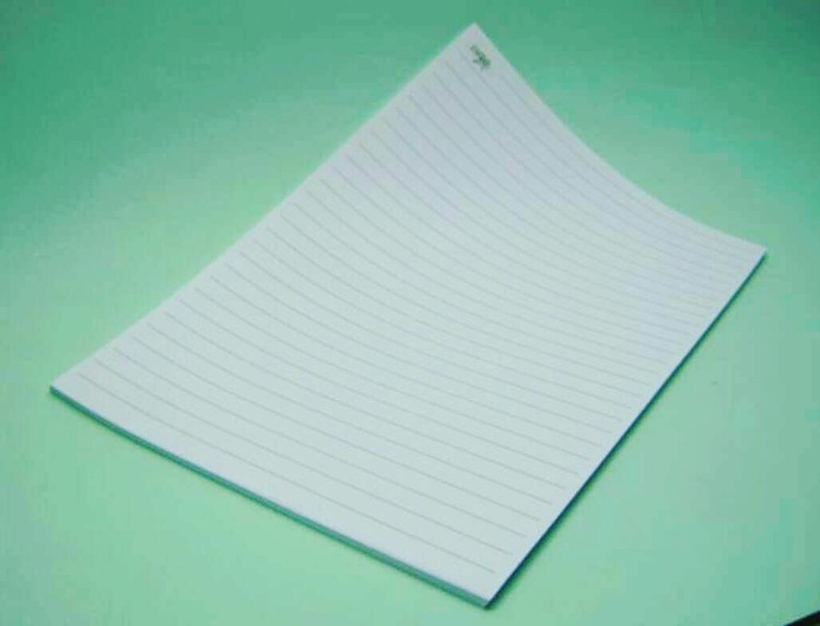 ورق آ4 خط دار