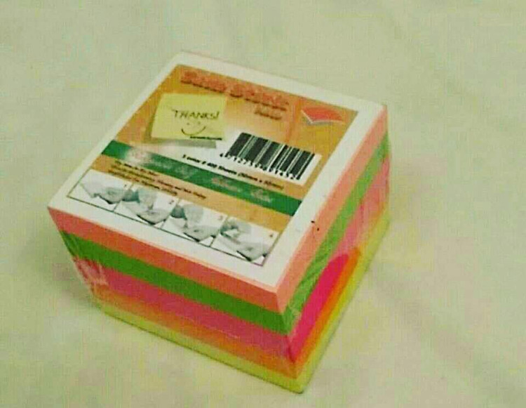 انواع پست ایت (کاغذ سر چسب دار )کاغذ نت رنگی